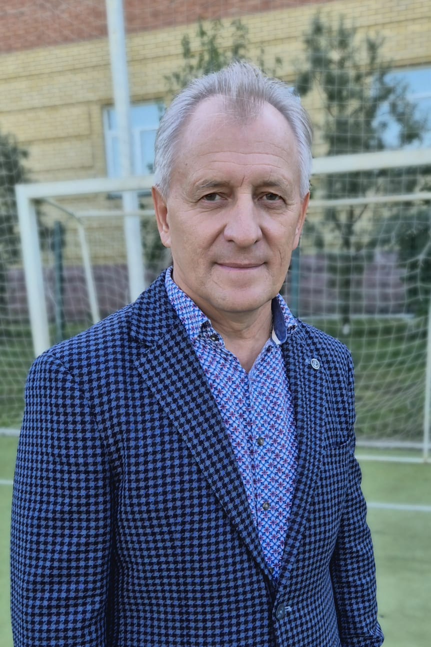 Корольков Юрий  Васильевич.